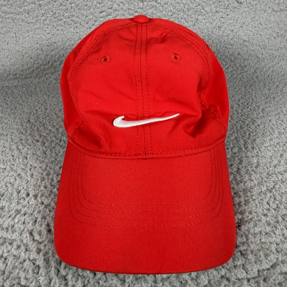 Nike Dri-FIT Tech Swoosh Cap Unisex One Size University Red Strapback Logo Hat